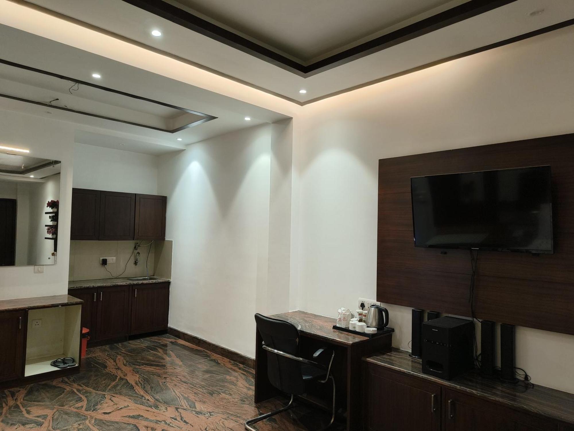 Jjk Rukmini Vilas Hotel & Banquet Muzaffarpur Extérieur photo