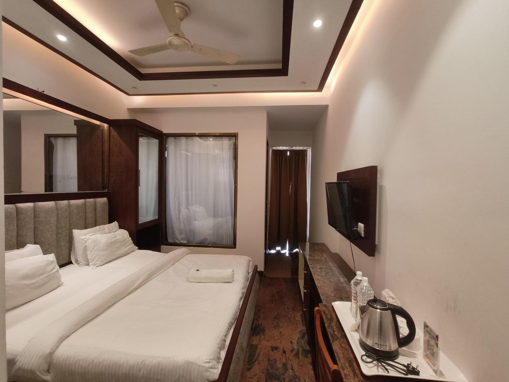 Jjk Rukmini Vilas Hotel & Banquet Muzaffarpur Extérieur photo