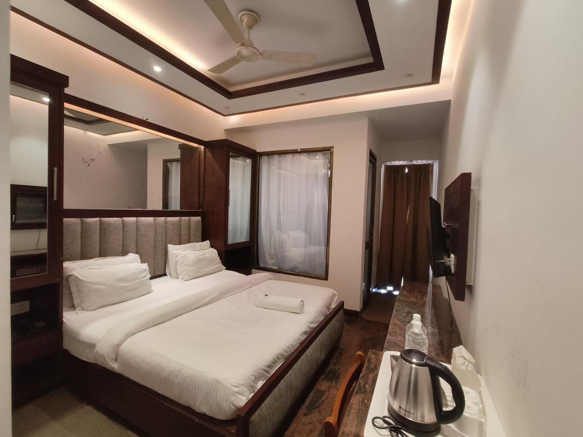 Jjk Rukmini Vilas Hotel & Banquet Muzaffarpur Extérieur photo