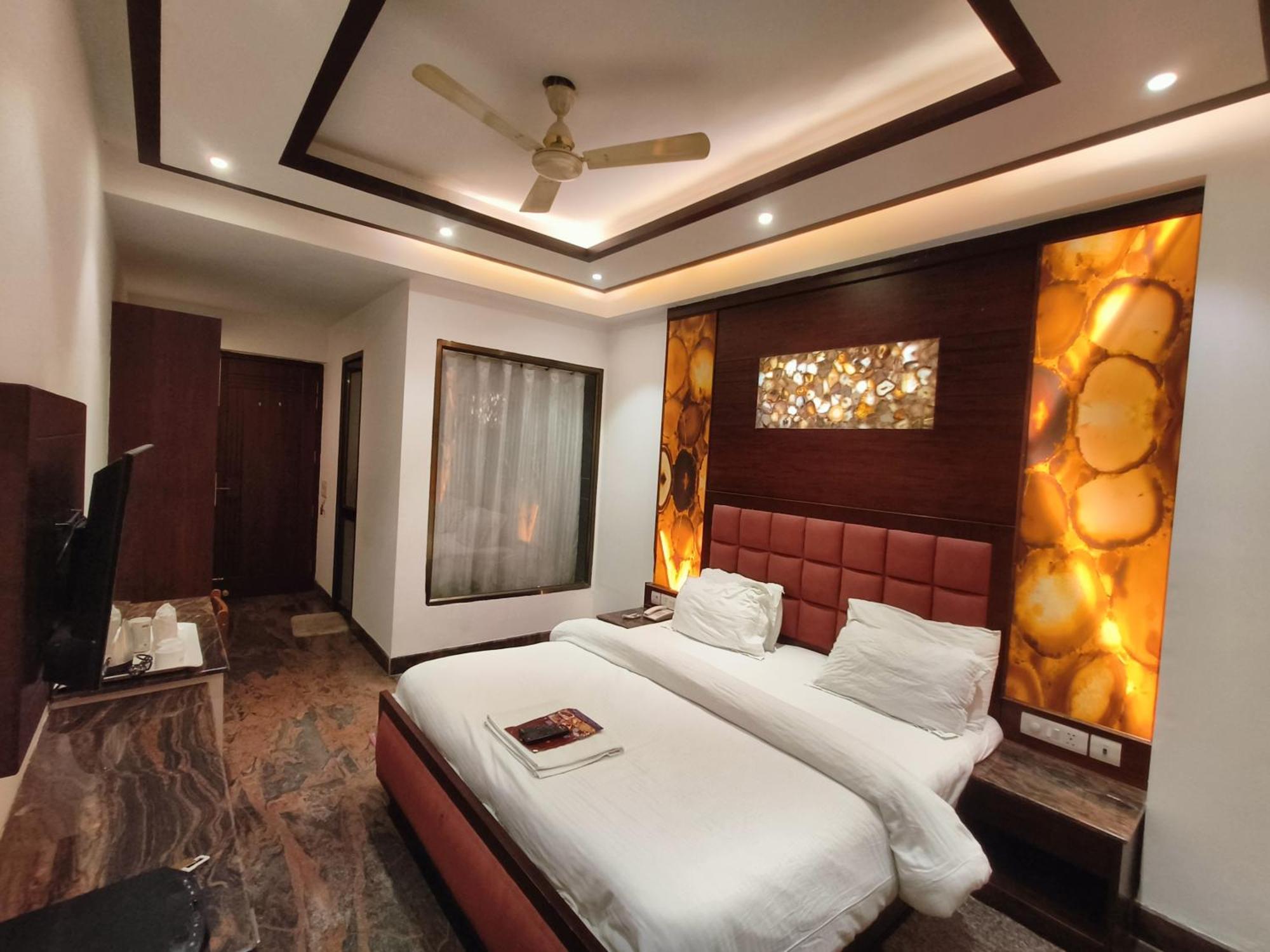 Jjk Rukmini Vilas Hotel & Banquet Muzaffarpur Extérieur photo