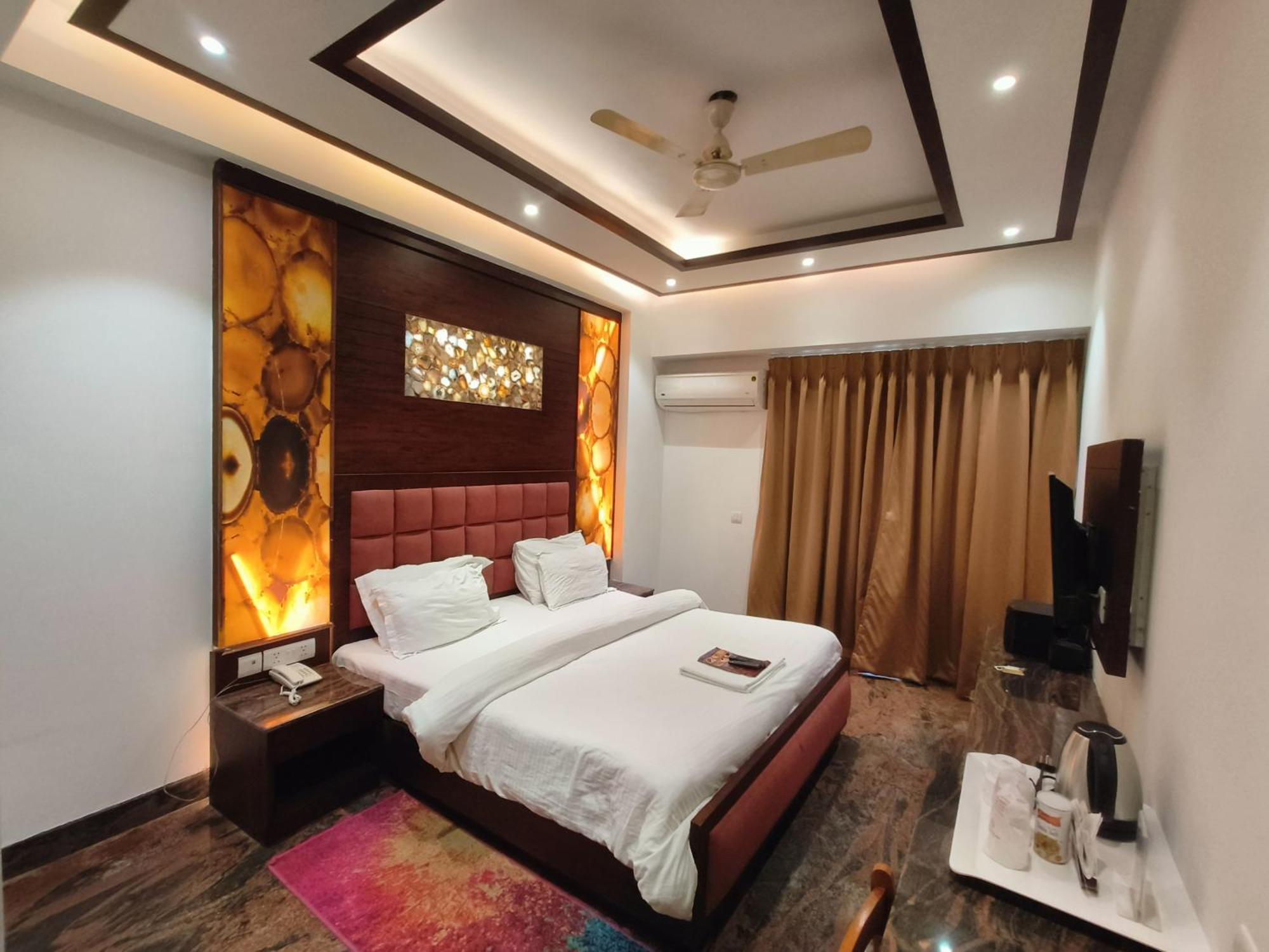 Jjk Rukmini Vilas Hotel & Banquet Muzaffarpur Extérieur photo