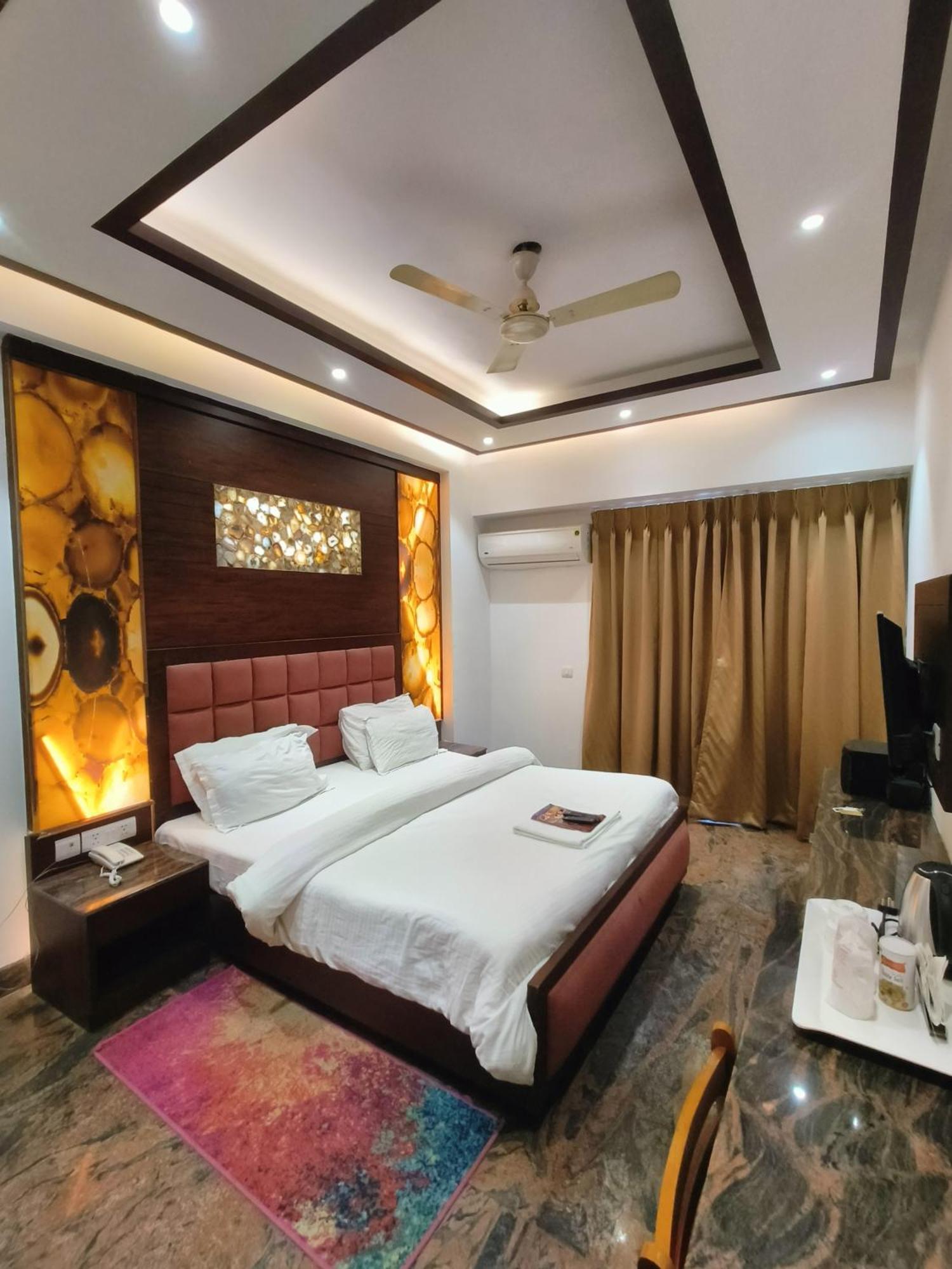 Jjk Rukmini Vilas Hotel & Banquet Muzaffarpur Extérieur photo