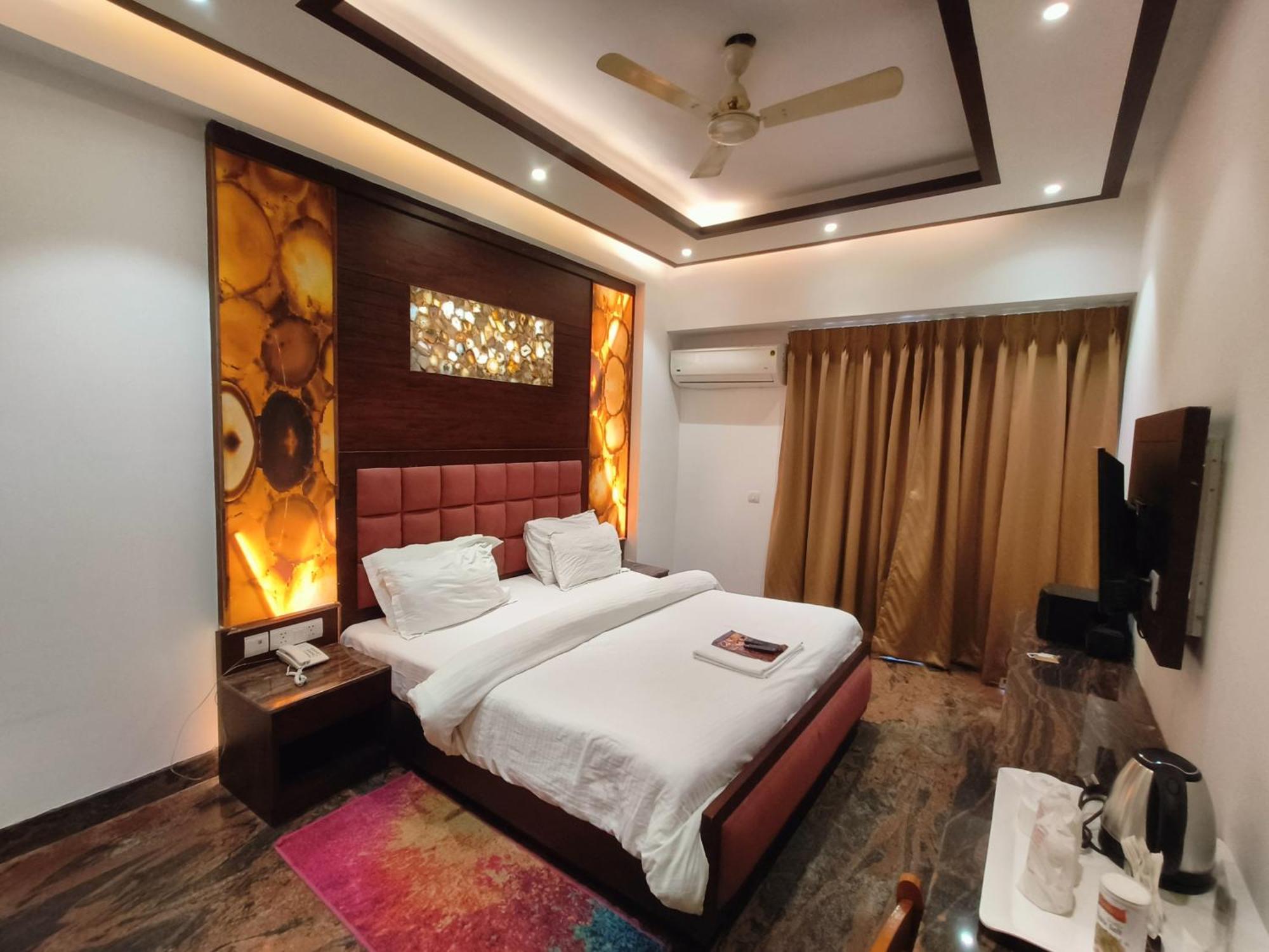 Jjk Rukmini Vilas Hotel & Banquet Muzaffarpur Extérieur photo