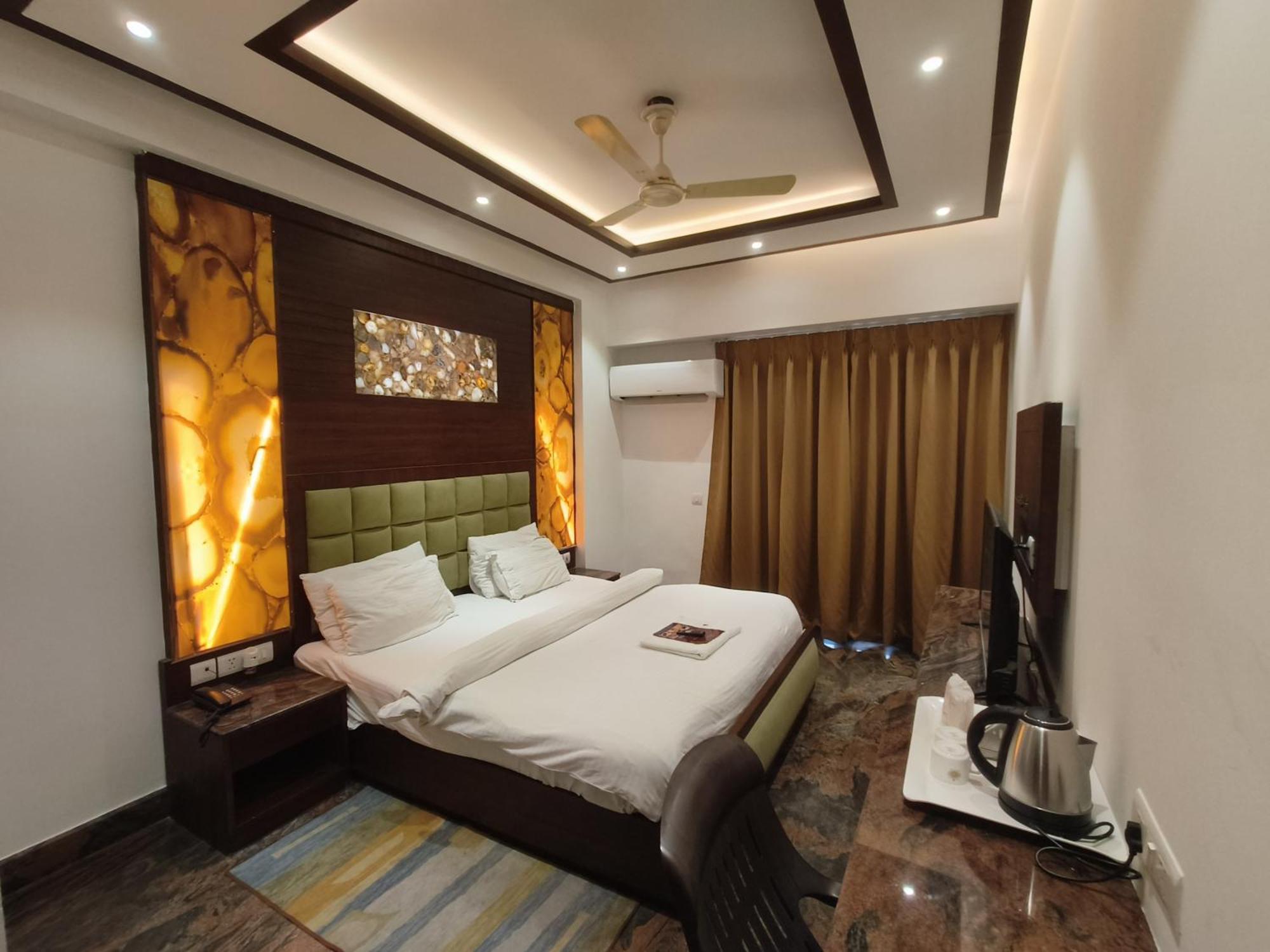 Jjk Rukmini Vilas Hotel & Banquet Muzaffarpur Extérieur photo